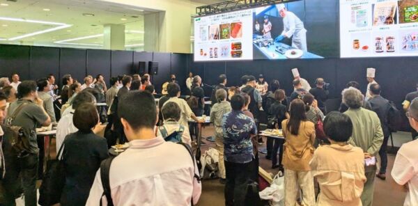 2025年の調理デモンストレーションの様子