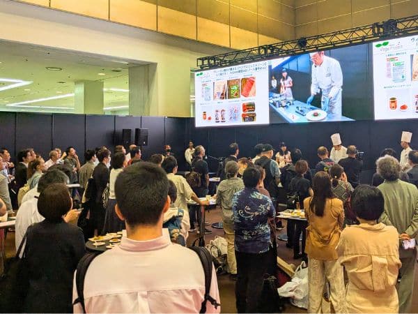 FOODEX in 関西のヴィーガン料理デモンストレーション:開場の様子