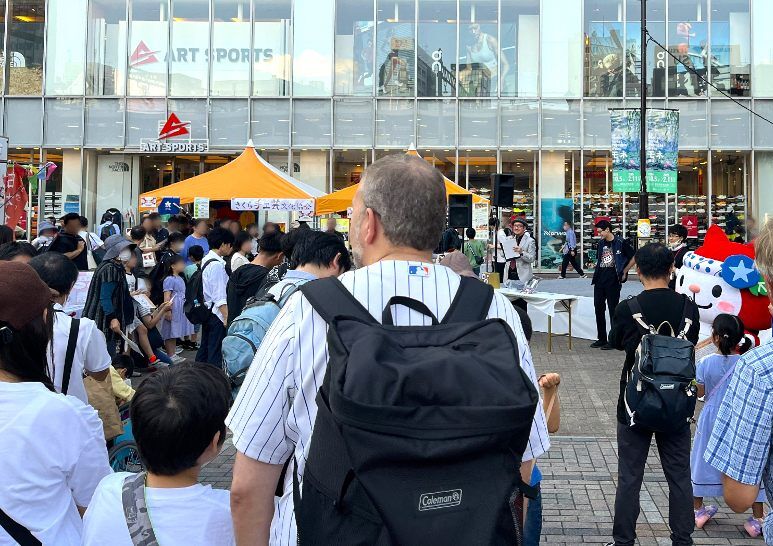 Crowds of visitors at Fukushi Tsunagari Festa 2024