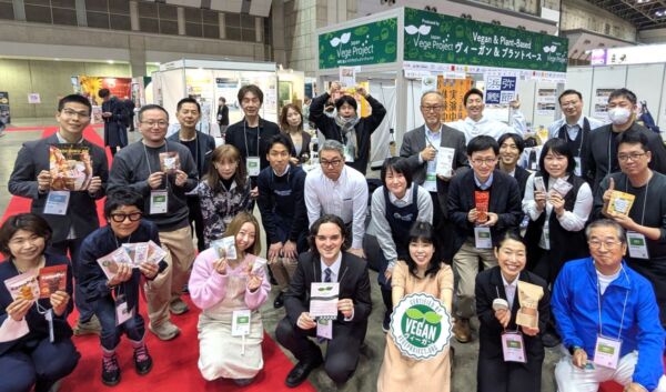 集合写真（健康博覧会2026 - NPO法人ベジプロジェクトジャパン主催ヴィーガン商材エリア）